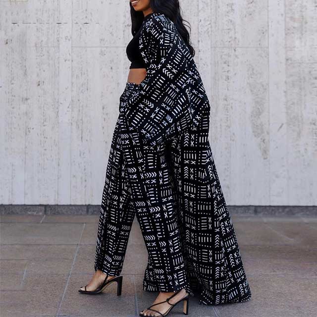 Black & White Kimono Robe | Eiyo Kimono