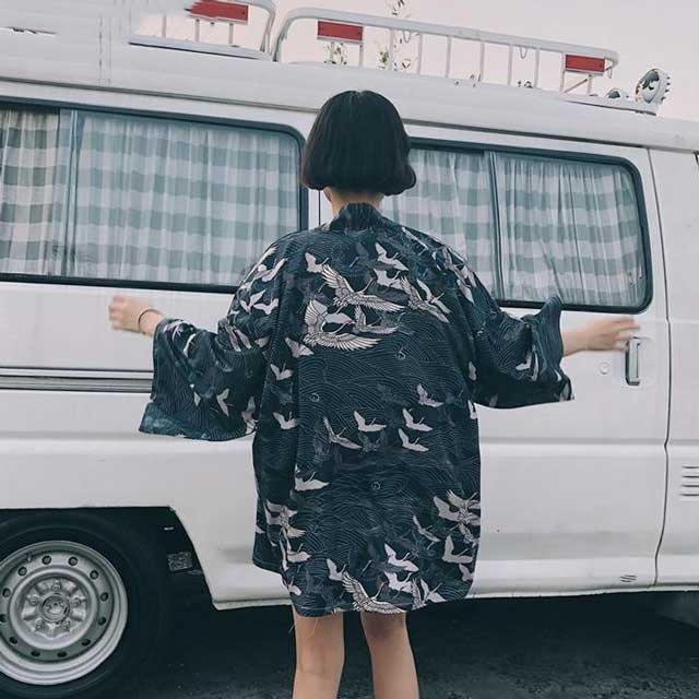 Short Kimono Cardigan in Crane Print | Eiyo Kimono