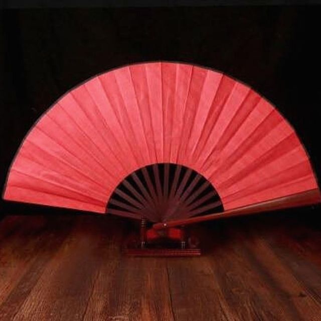 Silk Japanese Hand Fan in Red | Eiyo Kimono