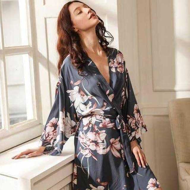 Japanese Silk Kimono | Eiyo Kimono