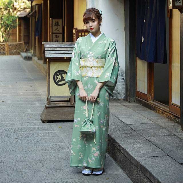 green japanese dress Light Green Traditional Japanese Kimono