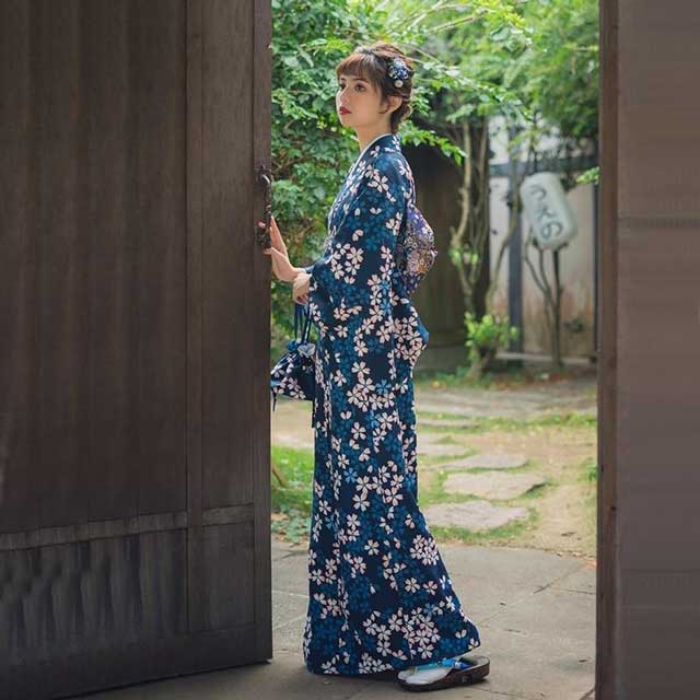 Navy and White Floral Kimono | Eiyo Kimono