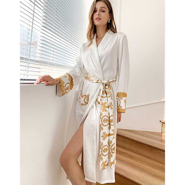 White Robe | Eiyo Kimono