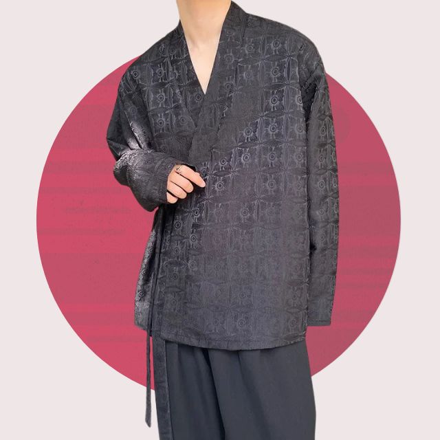 Japanese Fashion Guide — Kimono, Haori and Hakama Explained