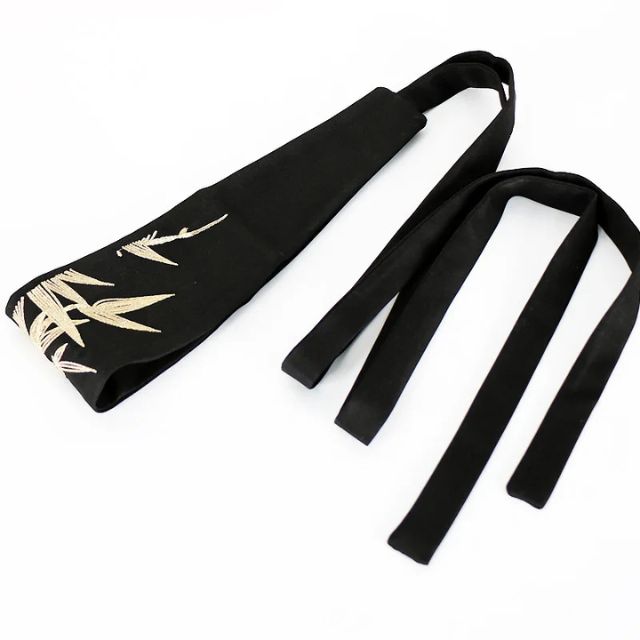 Black kimono sash belt with bamboo pattern tied around waist - Eiyo Kimono