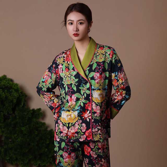 Traditional Japanese Pajamas | Eiyo Kimono