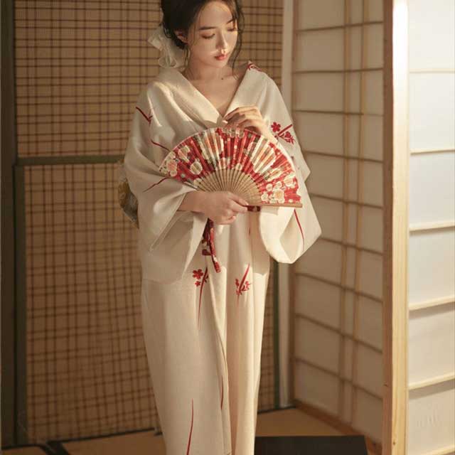 Japanese White Kimono | Eiyo Kimono